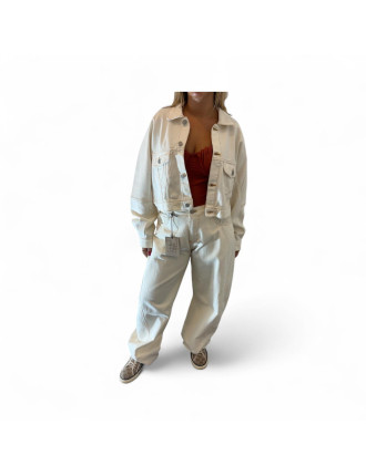 Coordinato in Denim Bianco – Giacca Oversize + Jeans Balloon