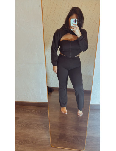 Completo 3 pezzi nero – Corsetto, leggings a zampa e felpa corta – Taglia unica (38–46 IT)