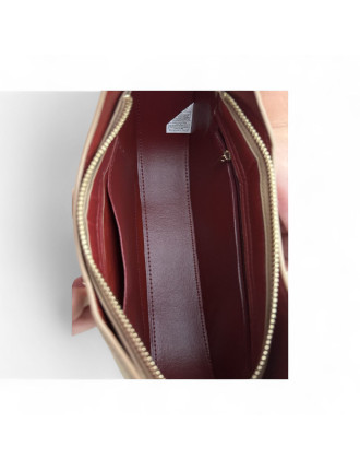 Borsa beige- lucida a spalla e tracolla con dettagli oro